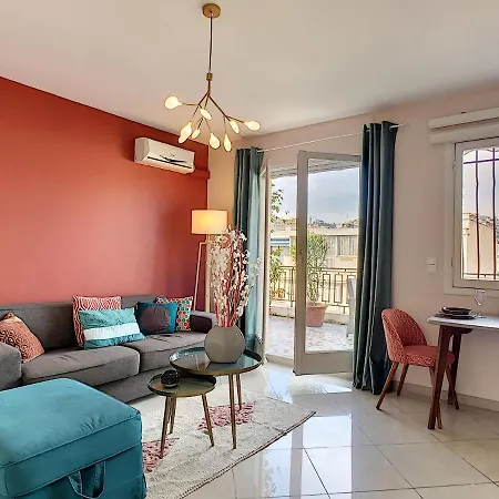 Nestor&jeeves - Coral Sea Terrace - - Very Close Beaches דירה
